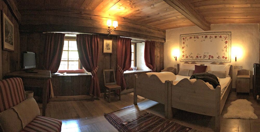 Hotellerie De Mascognaz Champoluc Exterior foto