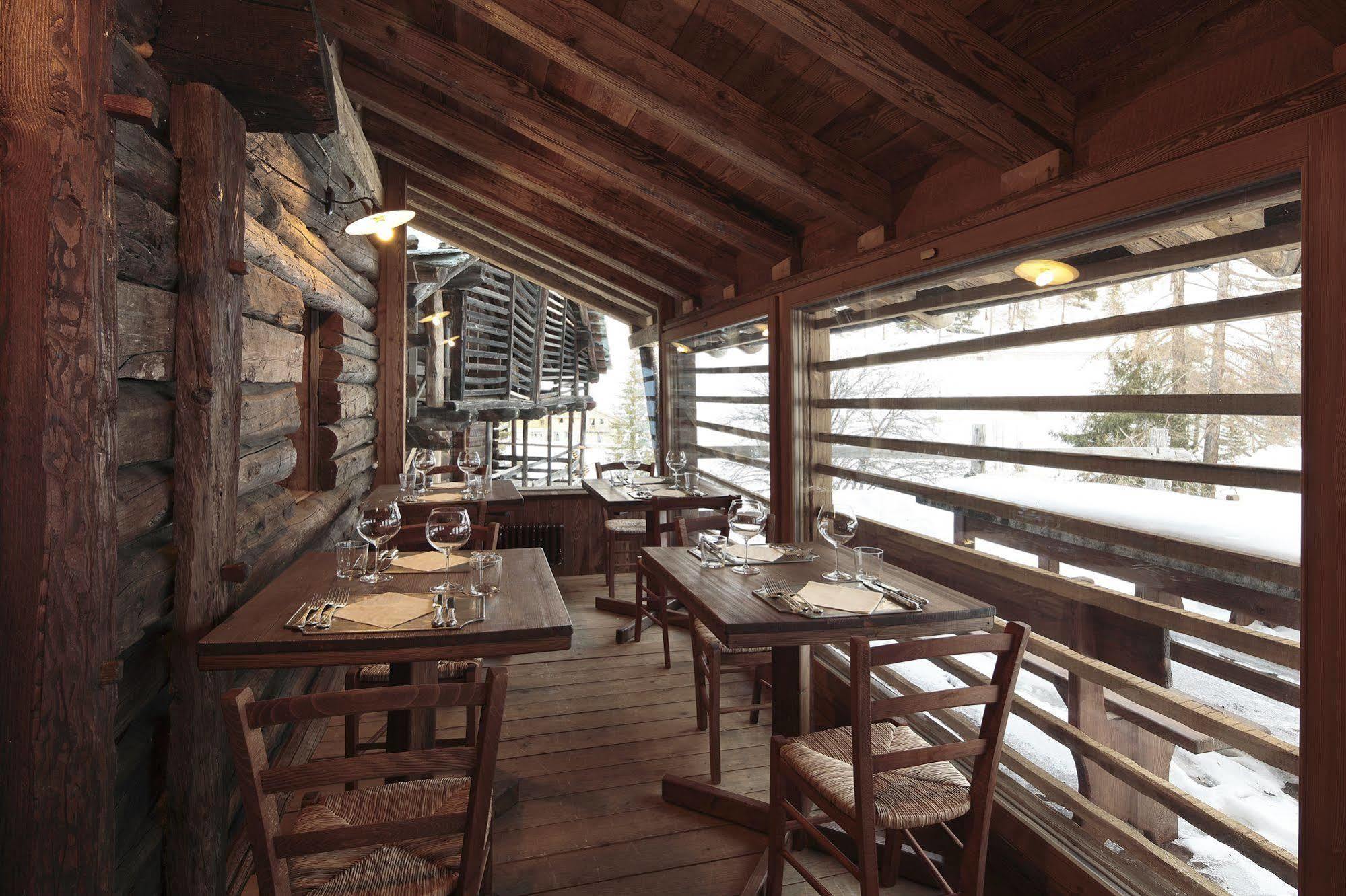 Hotellerie De Mascognaz Champoluc Exterior foto