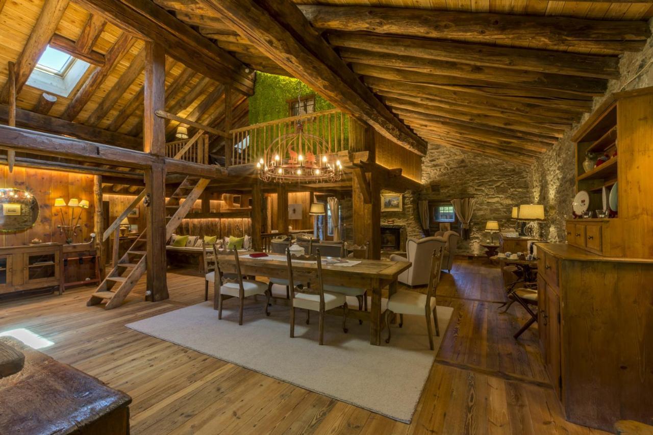 Hotellerie De Mascognaz Champoluc Exterior foto