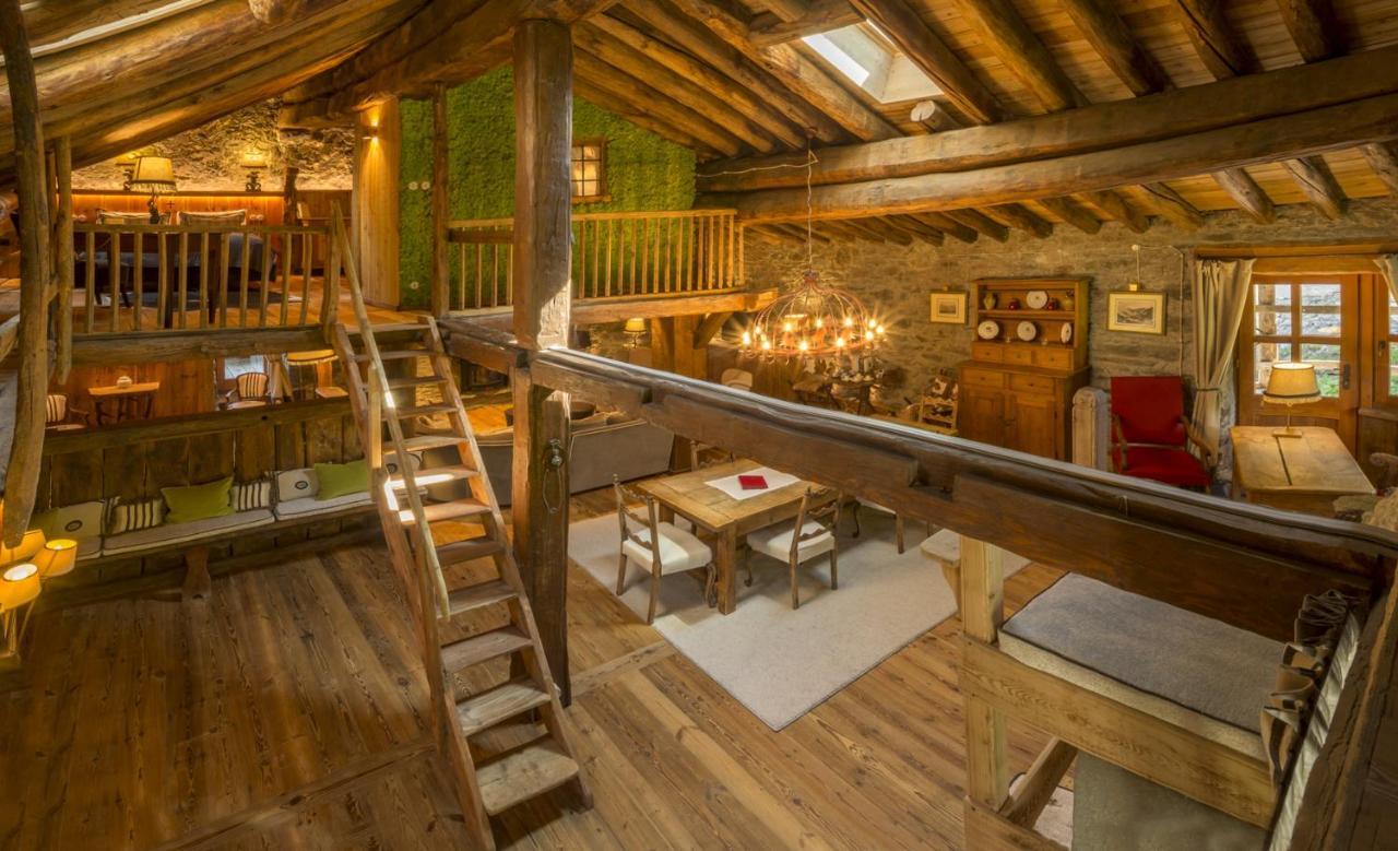 Hotellerie De Mascognaz Champoluc Exterior foto